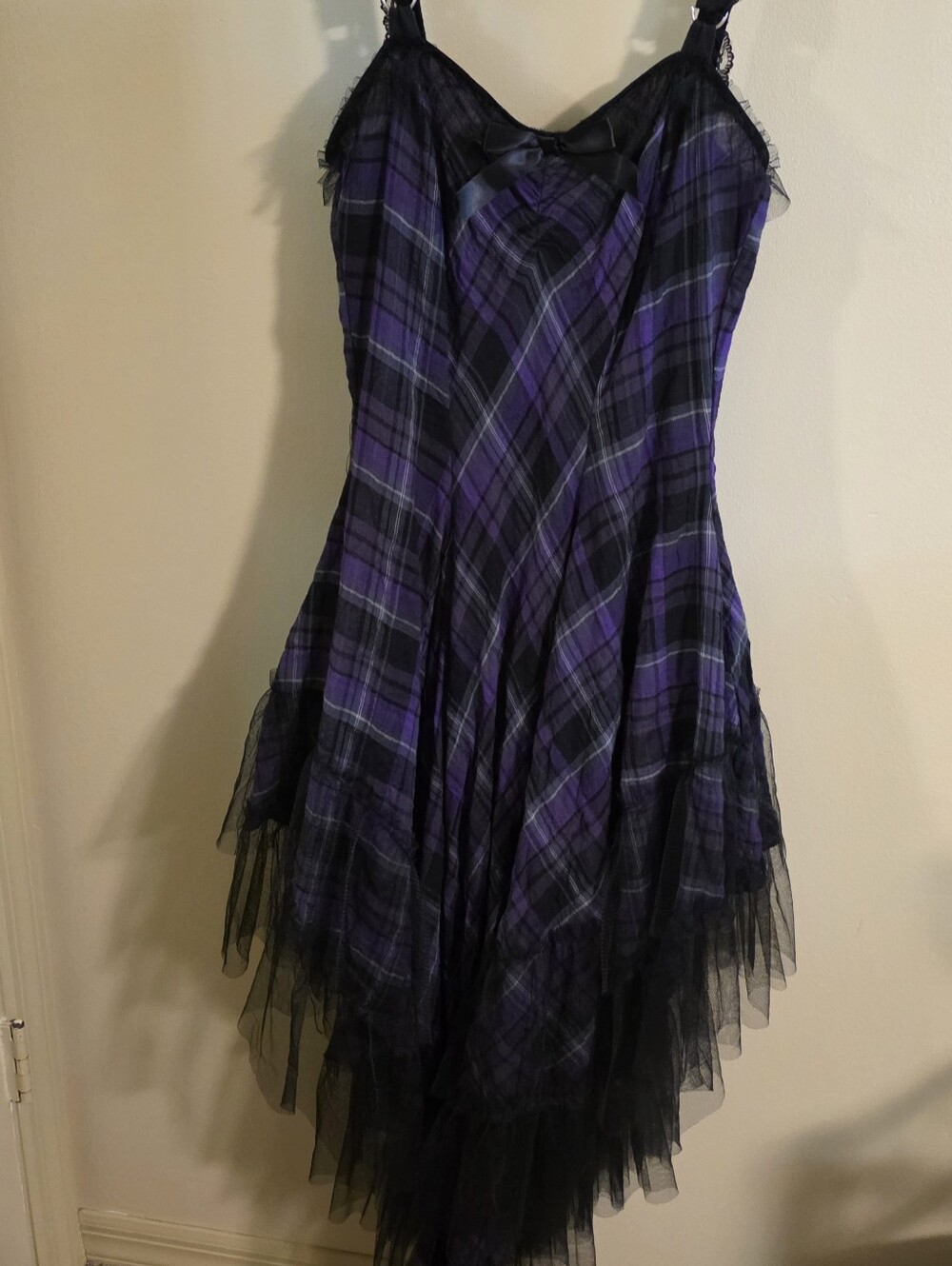 RARE Vintage Lip Service Purple Plaid Ruffle Dress w/Lace Trim & Tuelle, Pockets - Picture 4 of 14